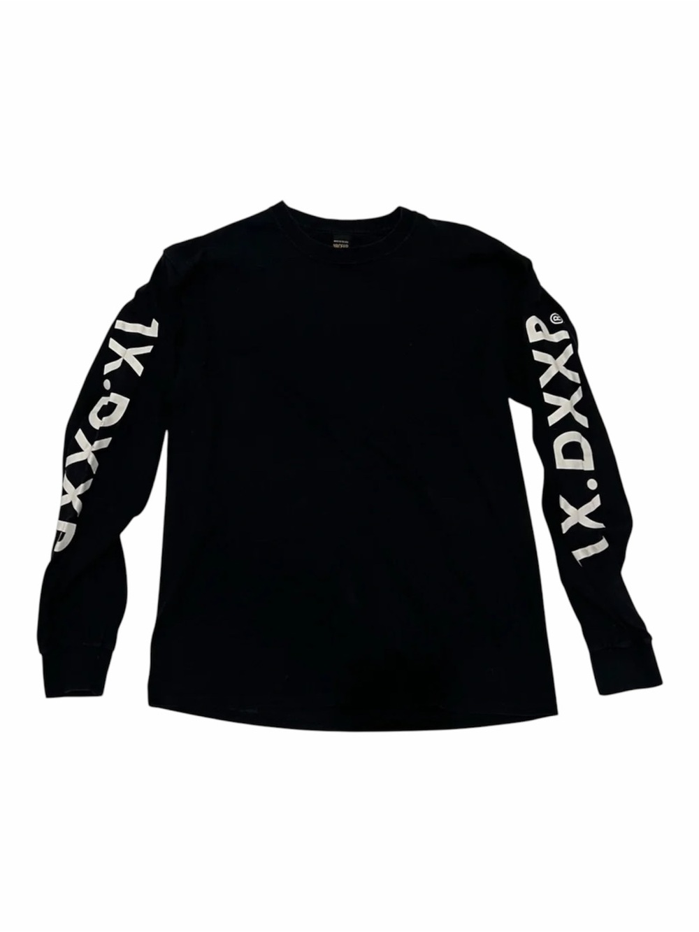 10 Deep Longsleeve Tee